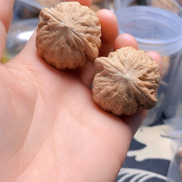 文玩核桃吊坠铁锤妹妹