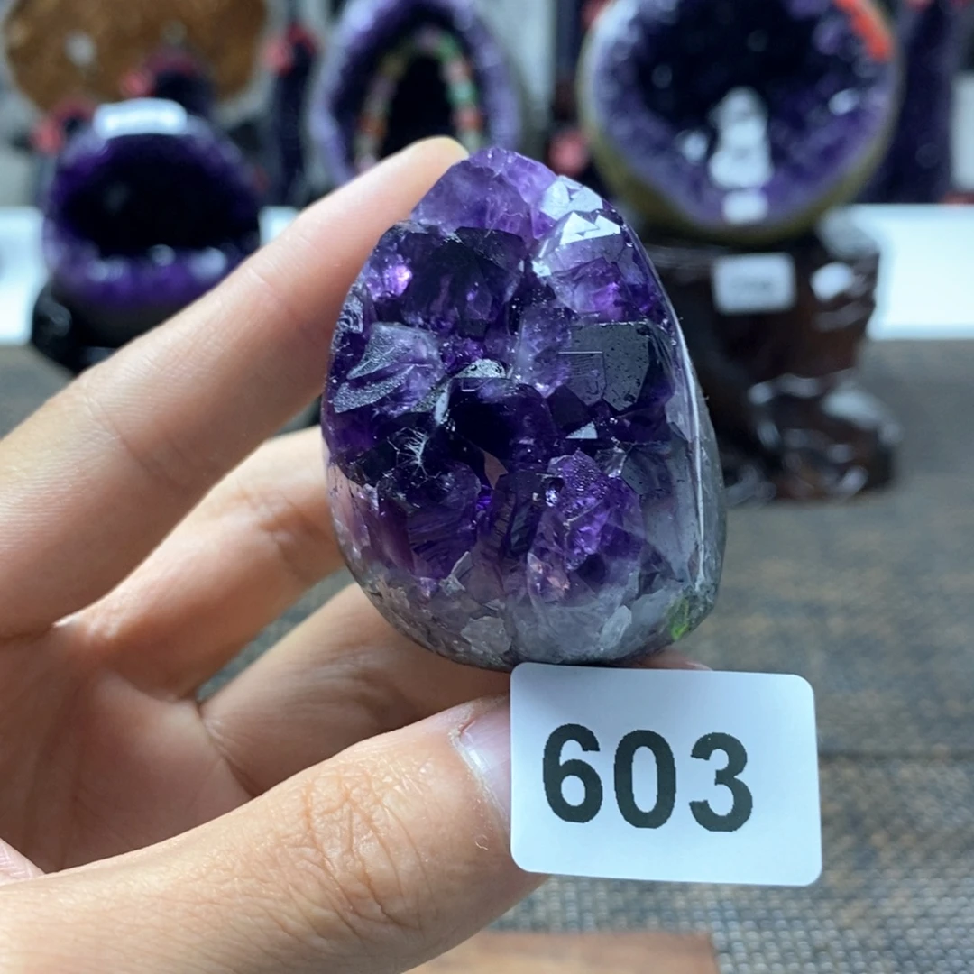 未镶嵌紫晶大型摆件（非配饰）