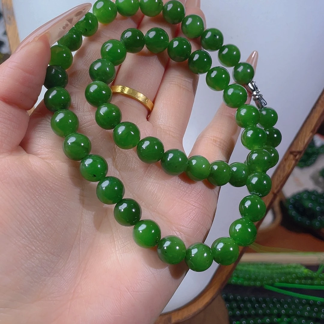 和田玉未镶嵌颈饰10