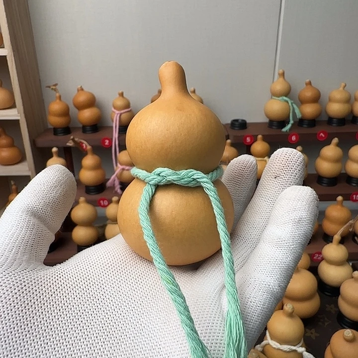 于***御一物一拍葫芦康康