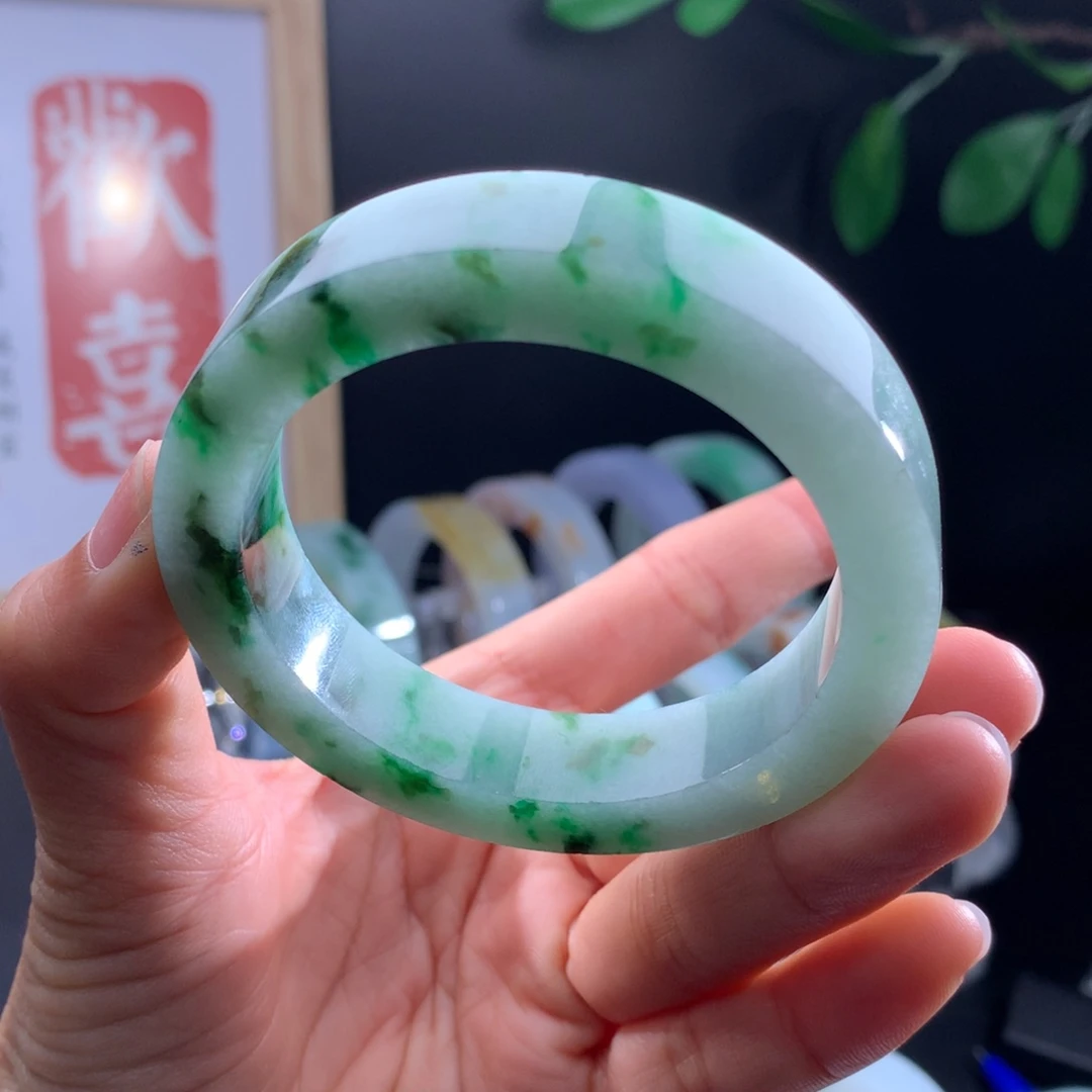 定制翡翠手镯未镶嵌