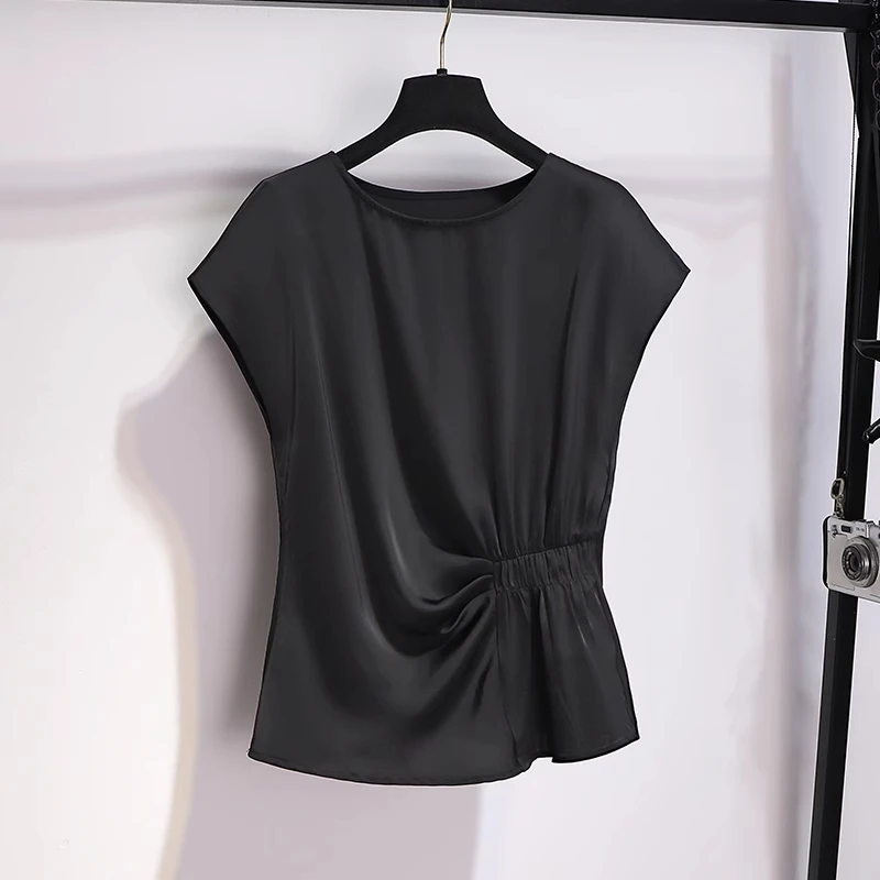 拉夏贝尔黑色上衣女夏2025新款轻奢高级感欧货短款不规则缎面小衫