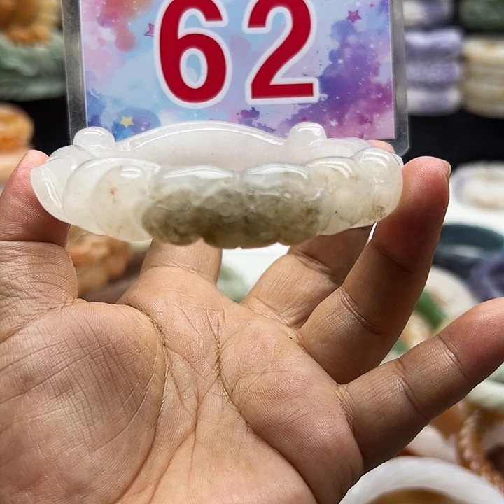 未镶嵌手镯石英岩玉