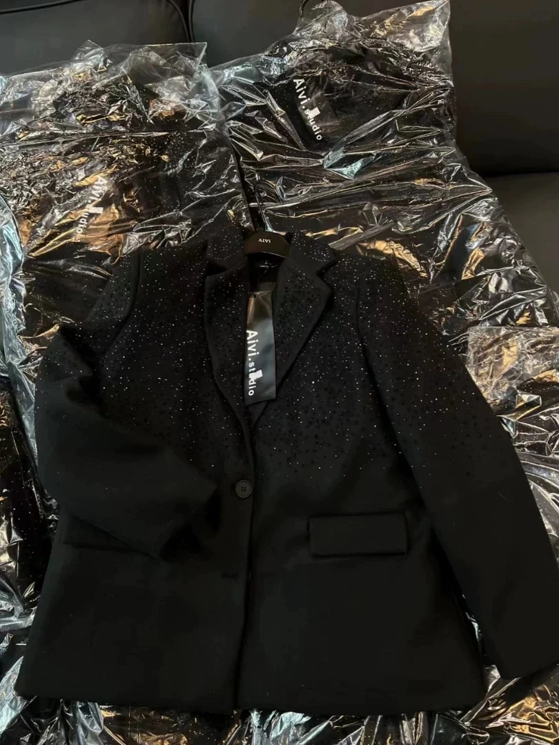 烫钻西装常规款双排扣长袖西装领