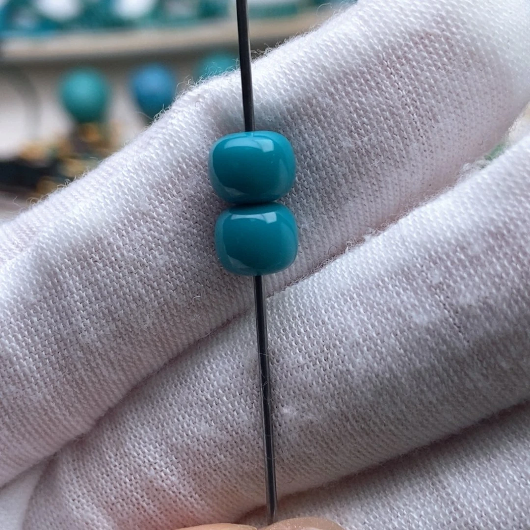 妞***咪绿松石未镶嵌绿松石配饰h