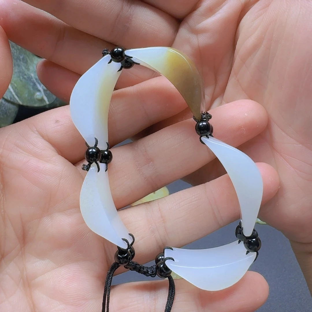 和田玉未镶嵌挂件川*_