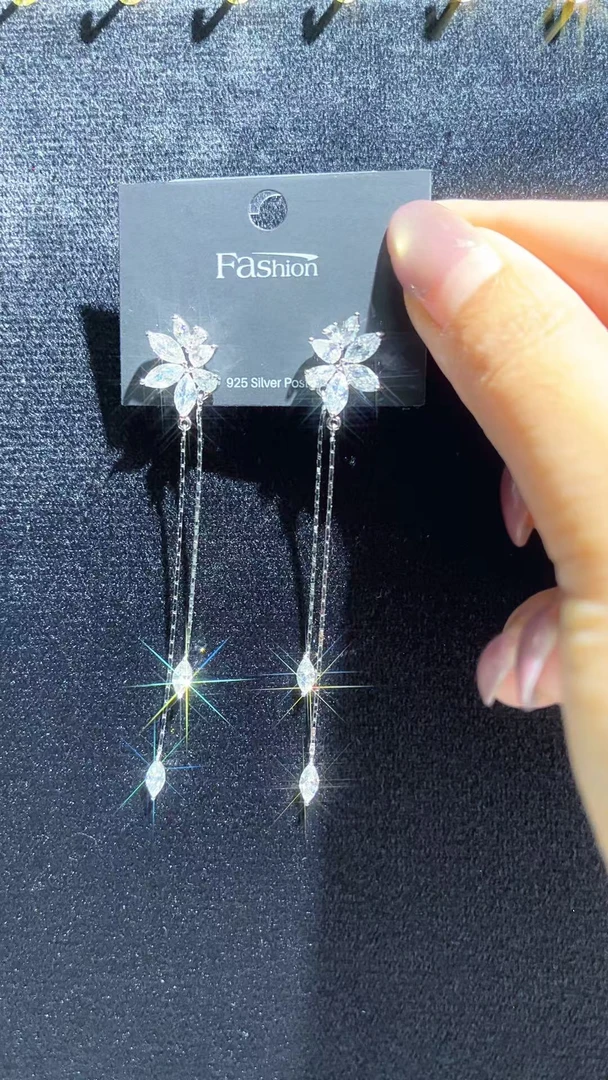 铜合金锆石耳饰 高奢版花朵水滴流苏锆石耳环0271