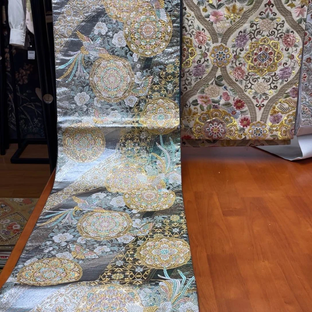 织绣彩金凤凰宝相