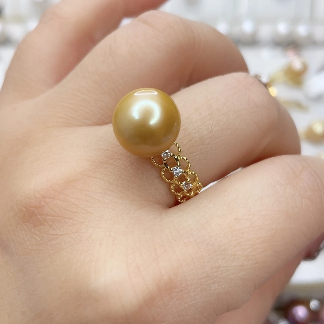 淡水珍珠吊坠(赠链)未镶嵌