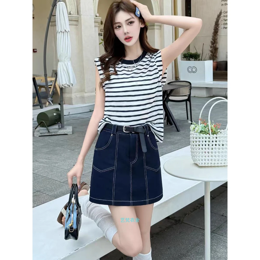 夏季新款时尚套装2025女针织短袖+牛仔半身裙洋气显瘦两件套
