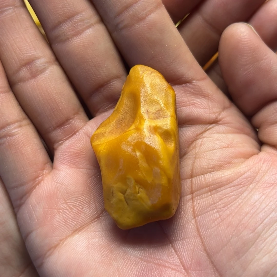 定制琥珀未镶嵌蜜蜡定制随型吊坠