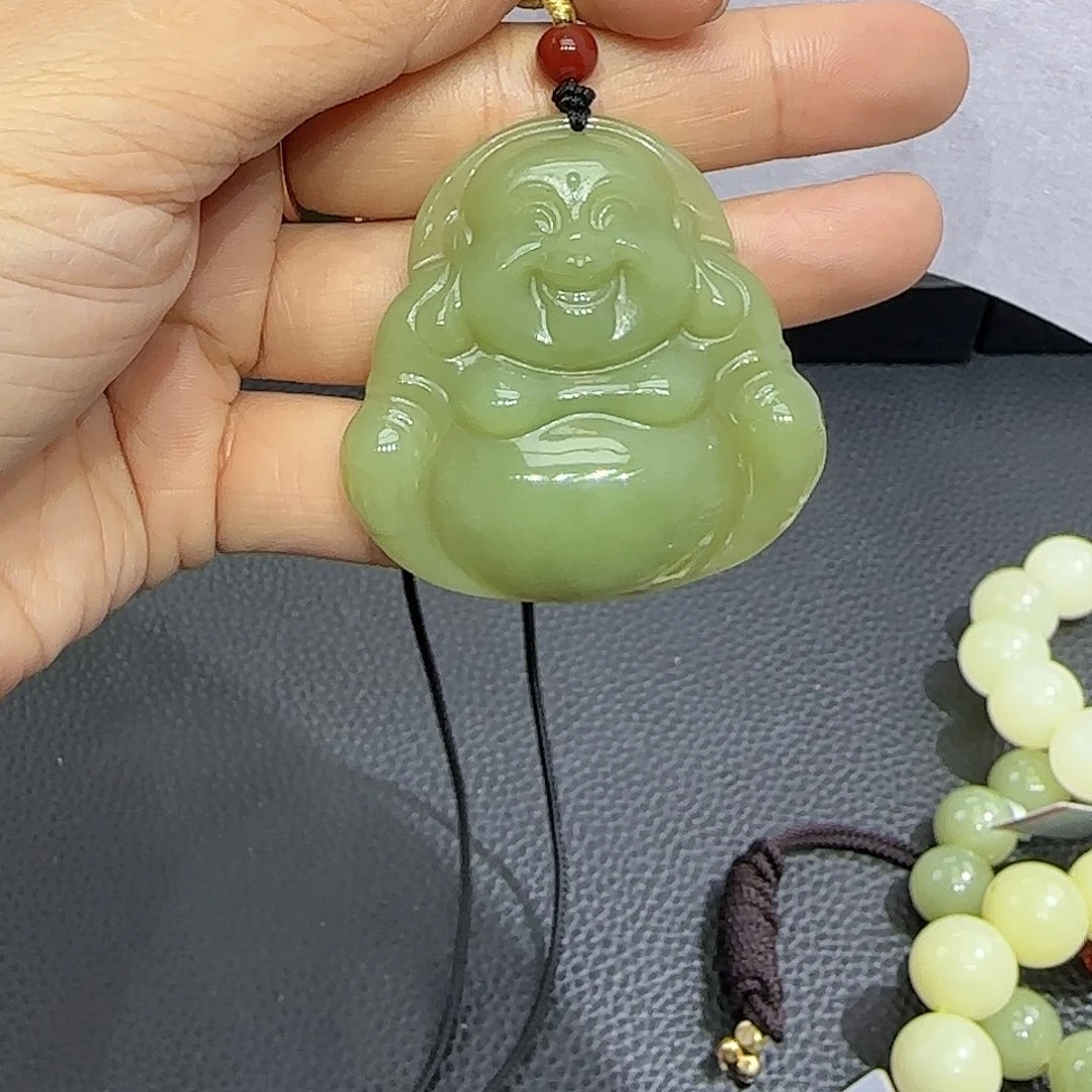 和田玉（黄玉）颈饰未镶嵌