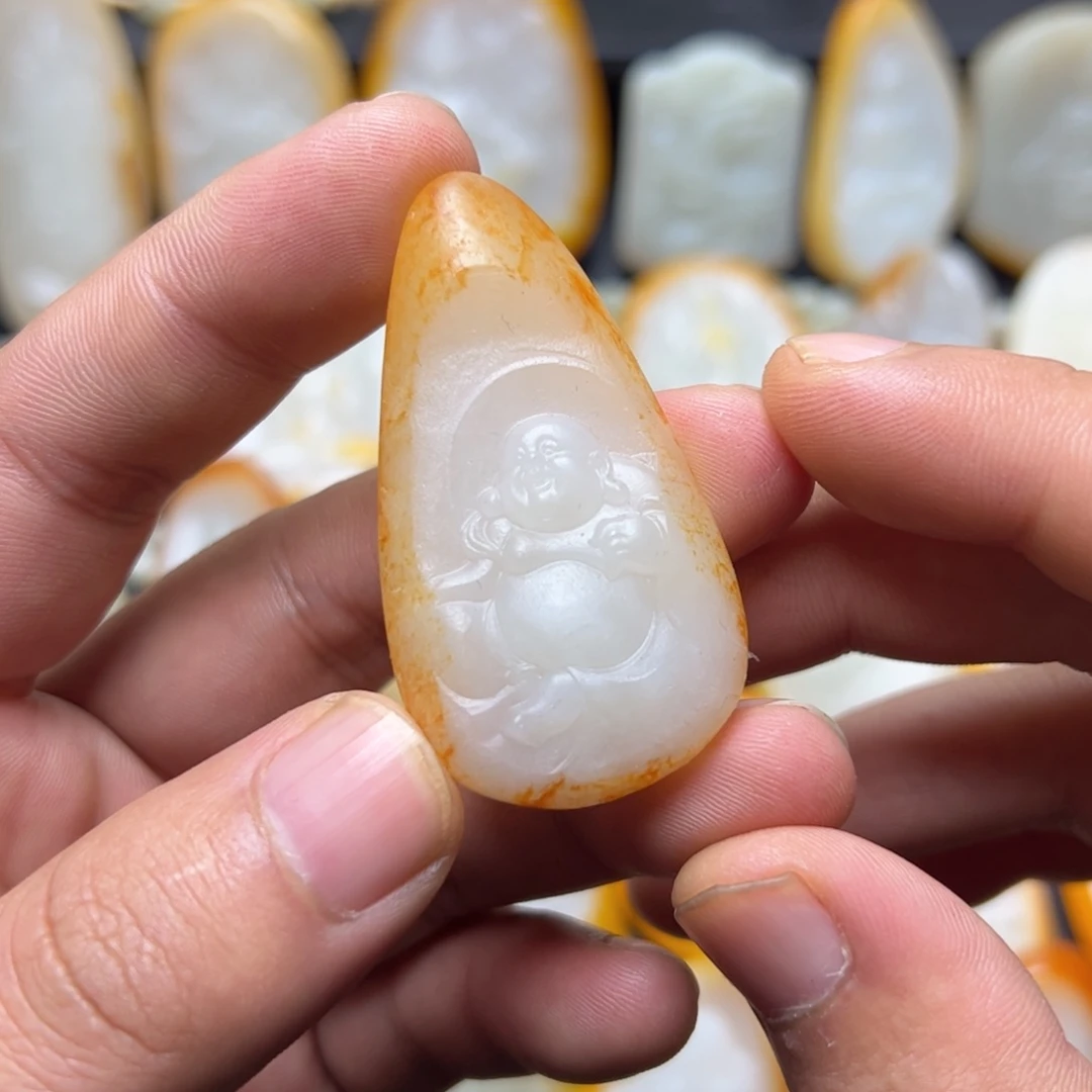 和田玉未镶嵌挂件