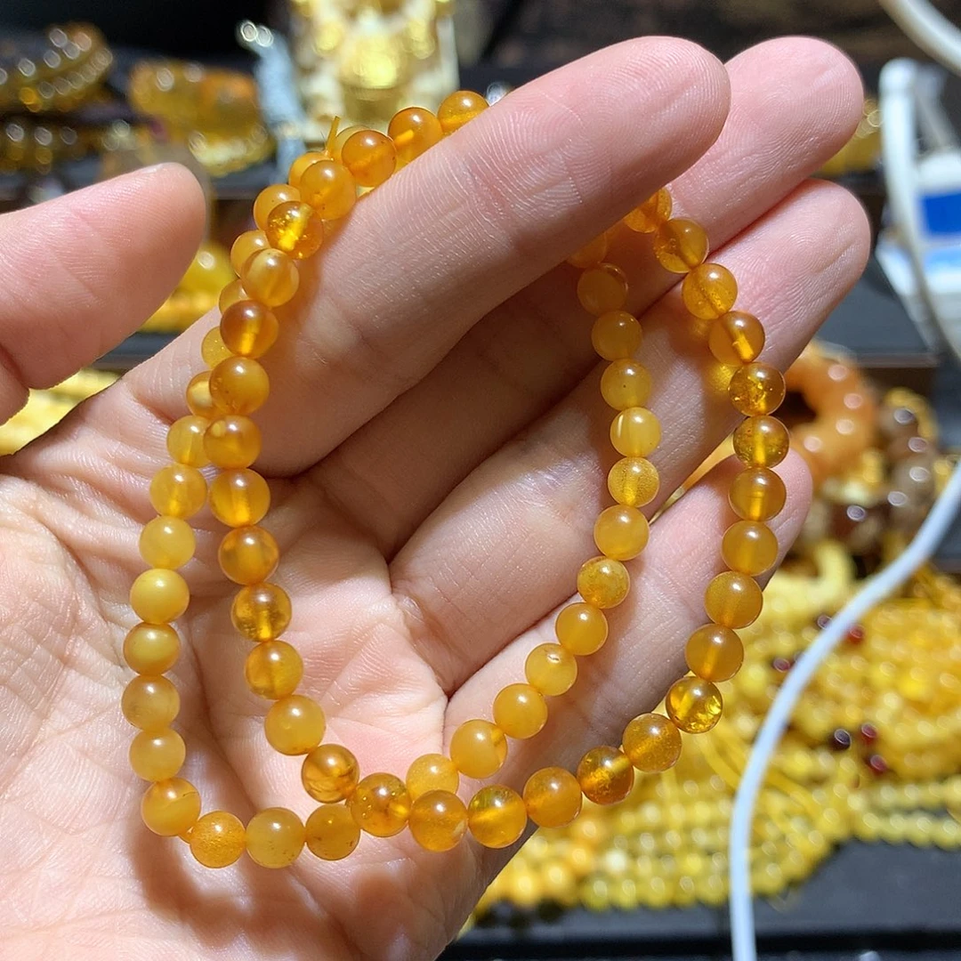 未镶嵌琥珀珠宝奇石多样性发其一