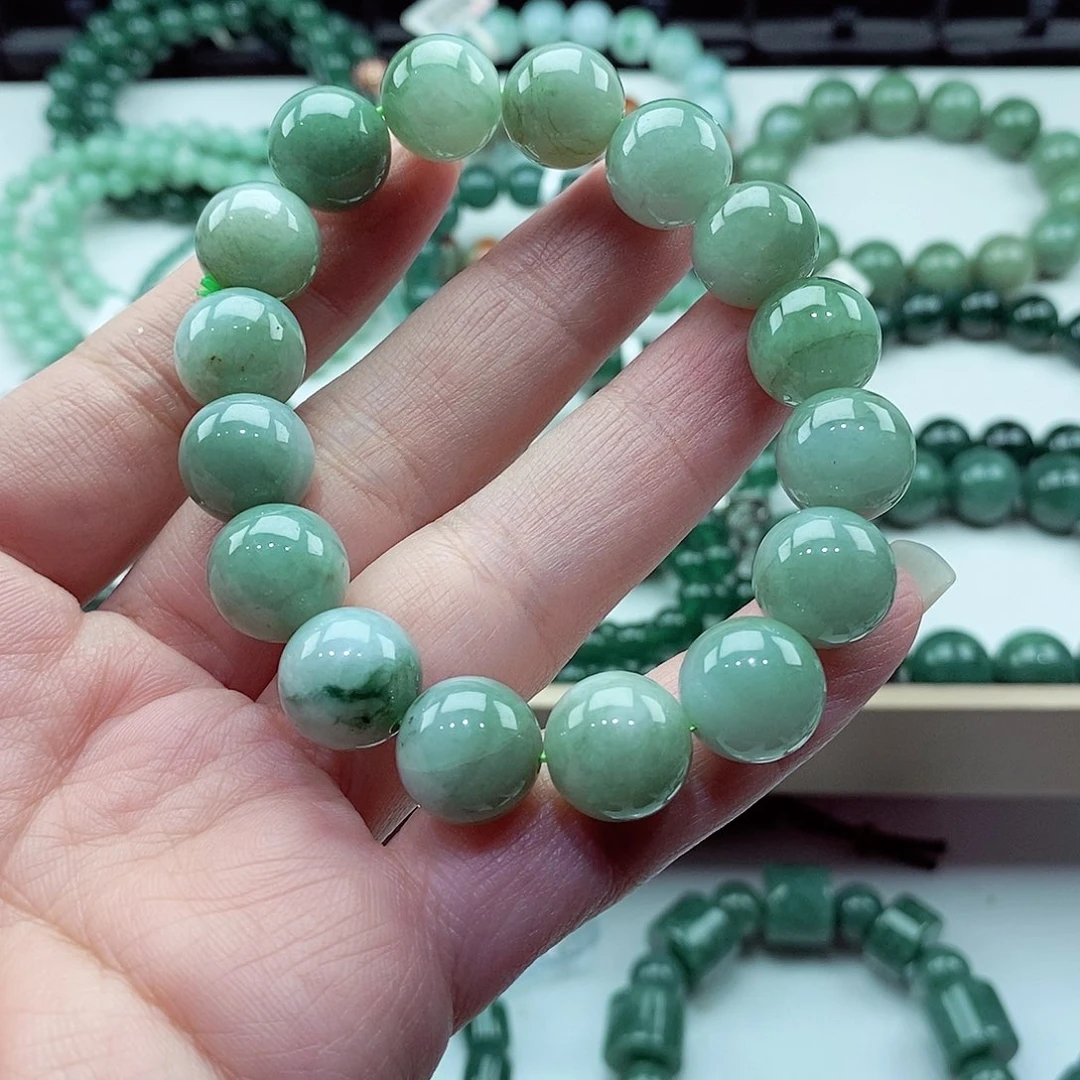 毛衣链未镶嵌翡翠