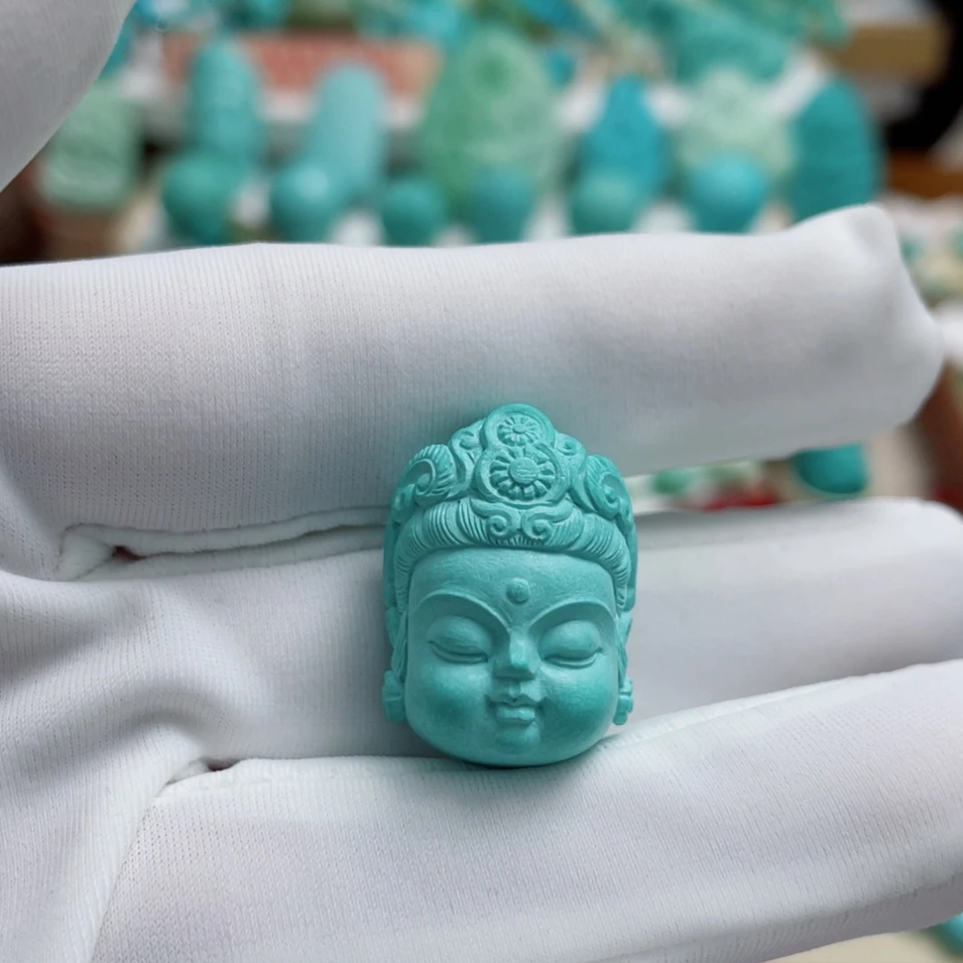 绿松石未镶嵌珠宝奇石