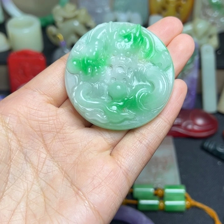 吊坠滴血莲花菩提