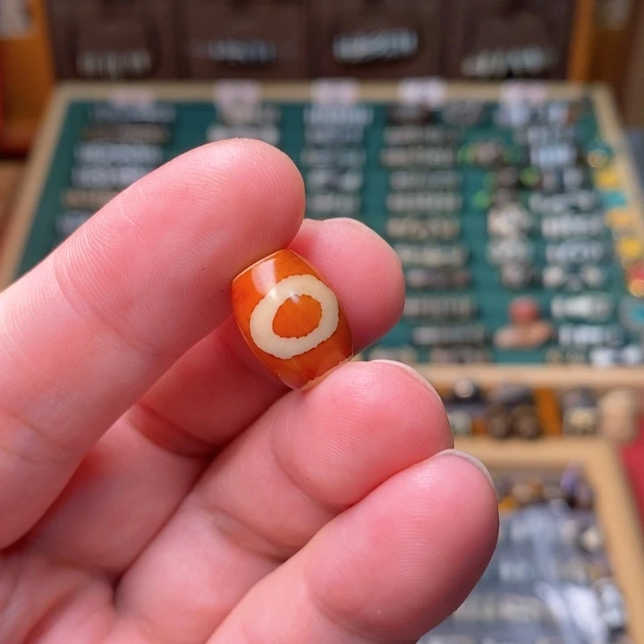 未镶嵌玛瑙/玉髓珠宝半成品百**人