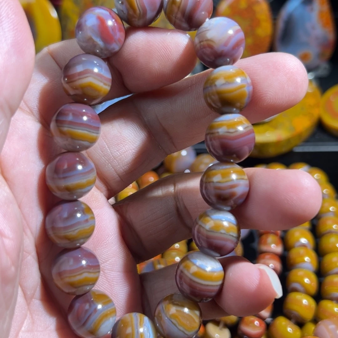 侯***生玛瑙/玉髓合金颈饰