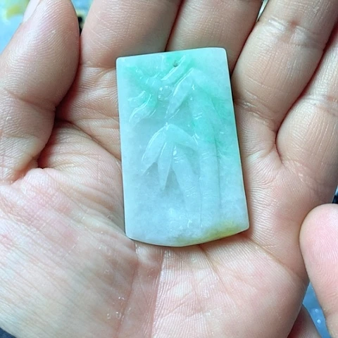 翡翠颈饰未镶嵌天然缅甸翡翠a货