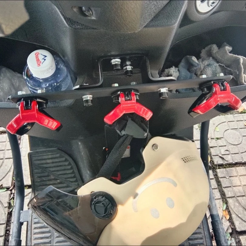 防脱型uy125铃木踏板摩托车挂钩改装 双螺丝固定专车专用款挂钩