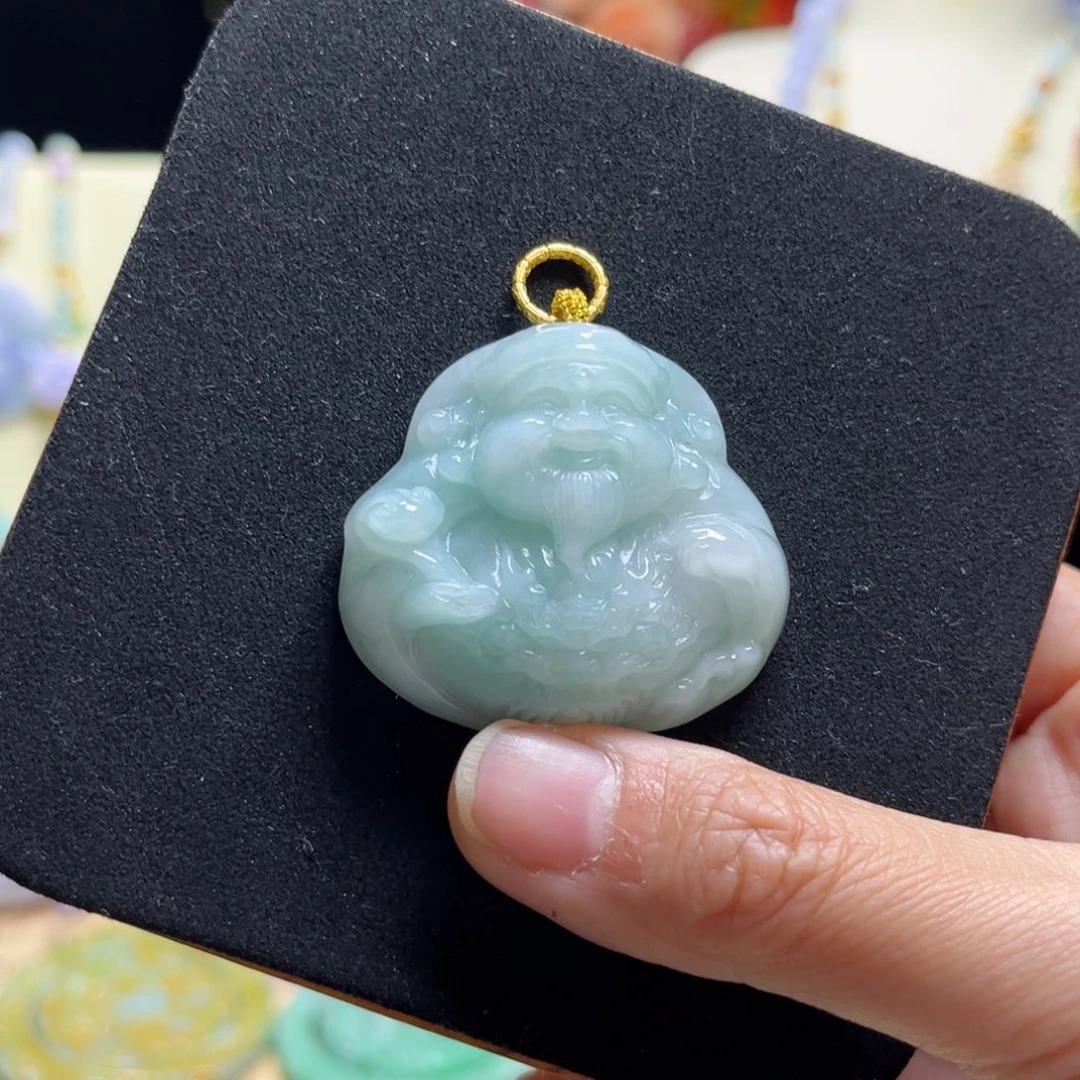 翡翠颈饰未镶嵌天然