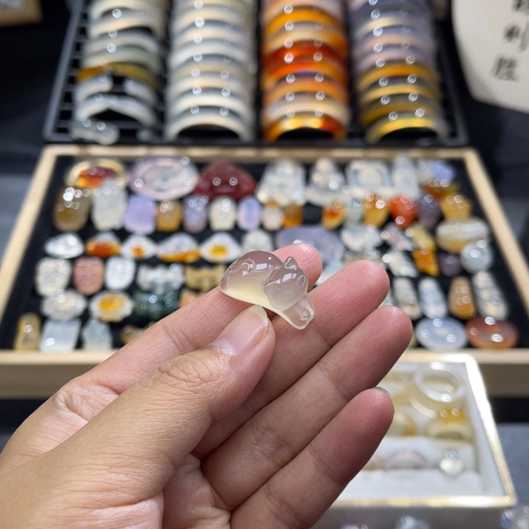 玛瑙/玉髓未镶嵌颈饰