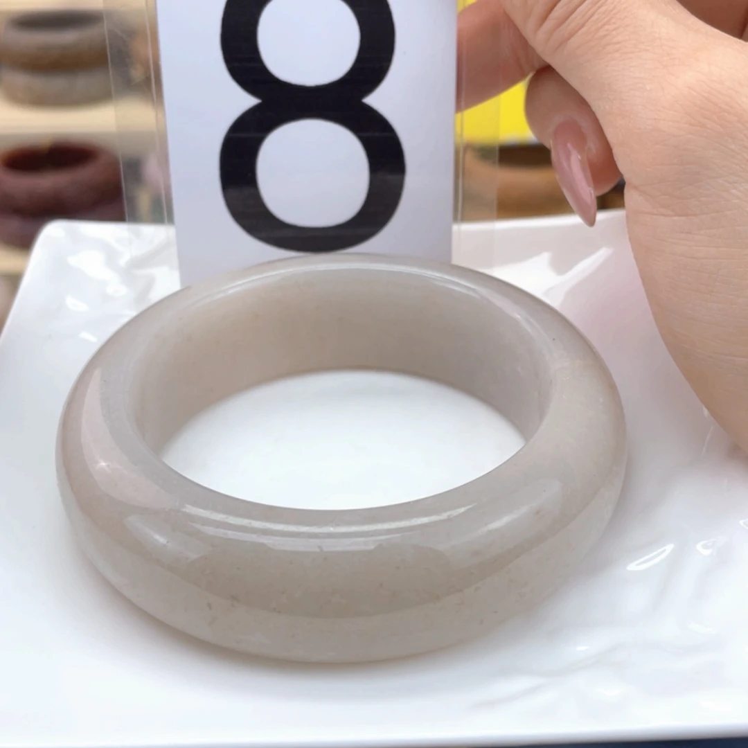 【闪购商品】石英质玉手镯未镶嵌