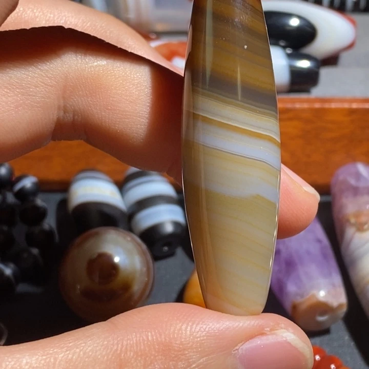 未镶嵌颈饰玛瑙/玉髓