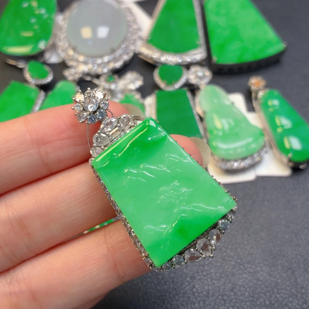 翡翠银S925镶嵌颈饰