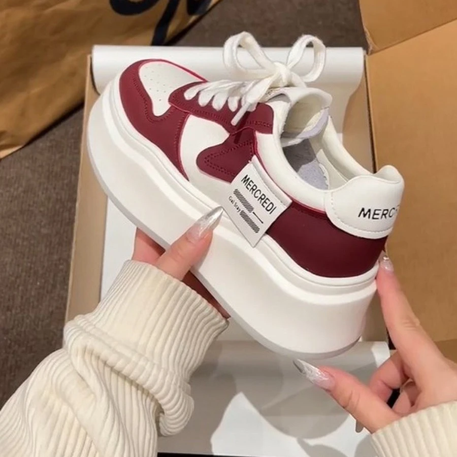 厚底百搭显高小白鞋女2025年新款夏季爆款运动鞋女小众设计感板鞋