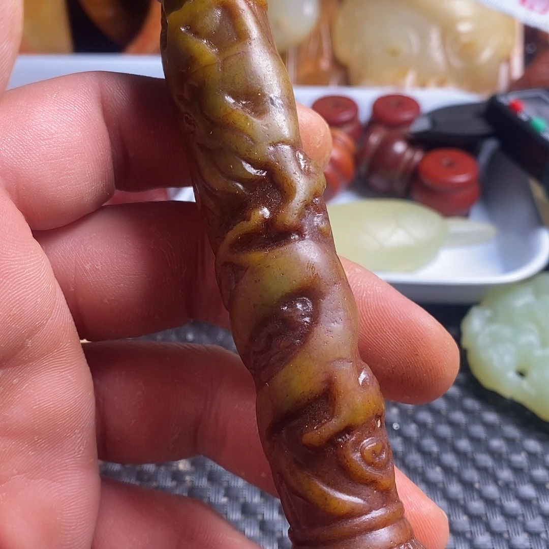 蛇纹石玉合金颈饰