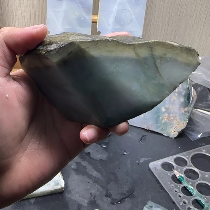 程***生翡翠未镶嵌颈饰纯天然缅甸翡翠