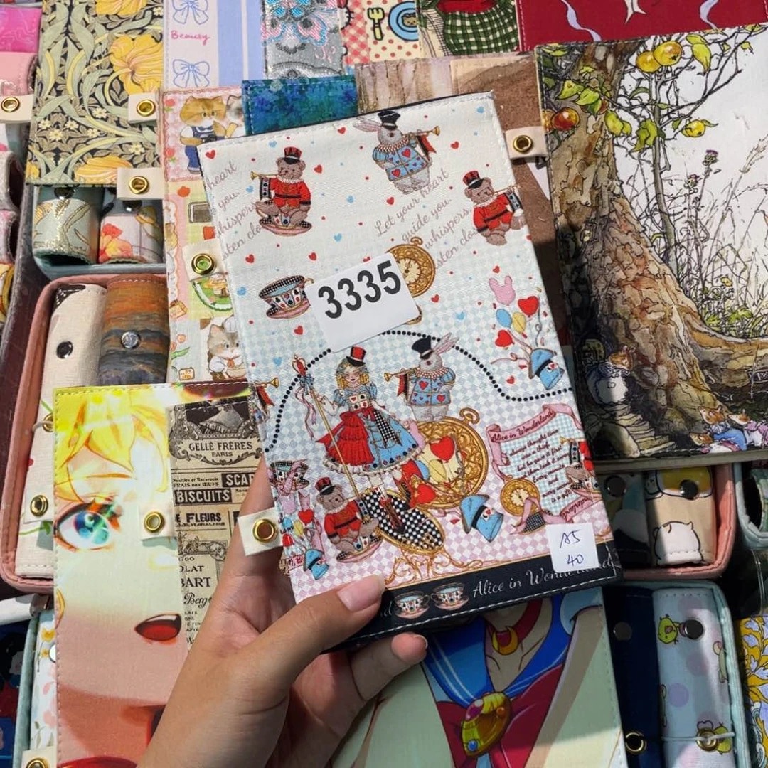 刺绣a5分隔页3335。