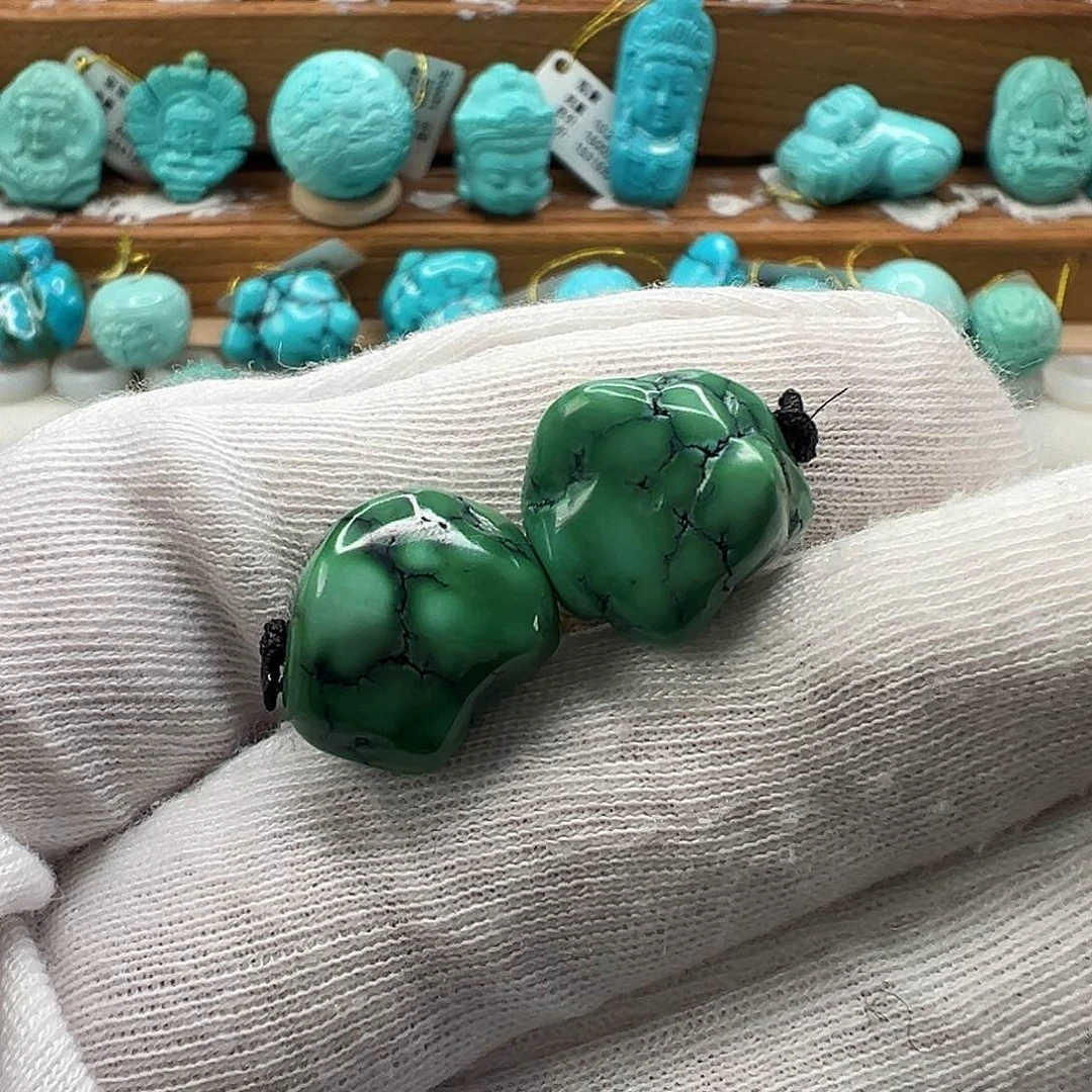 绿松石配饰未镶嵌