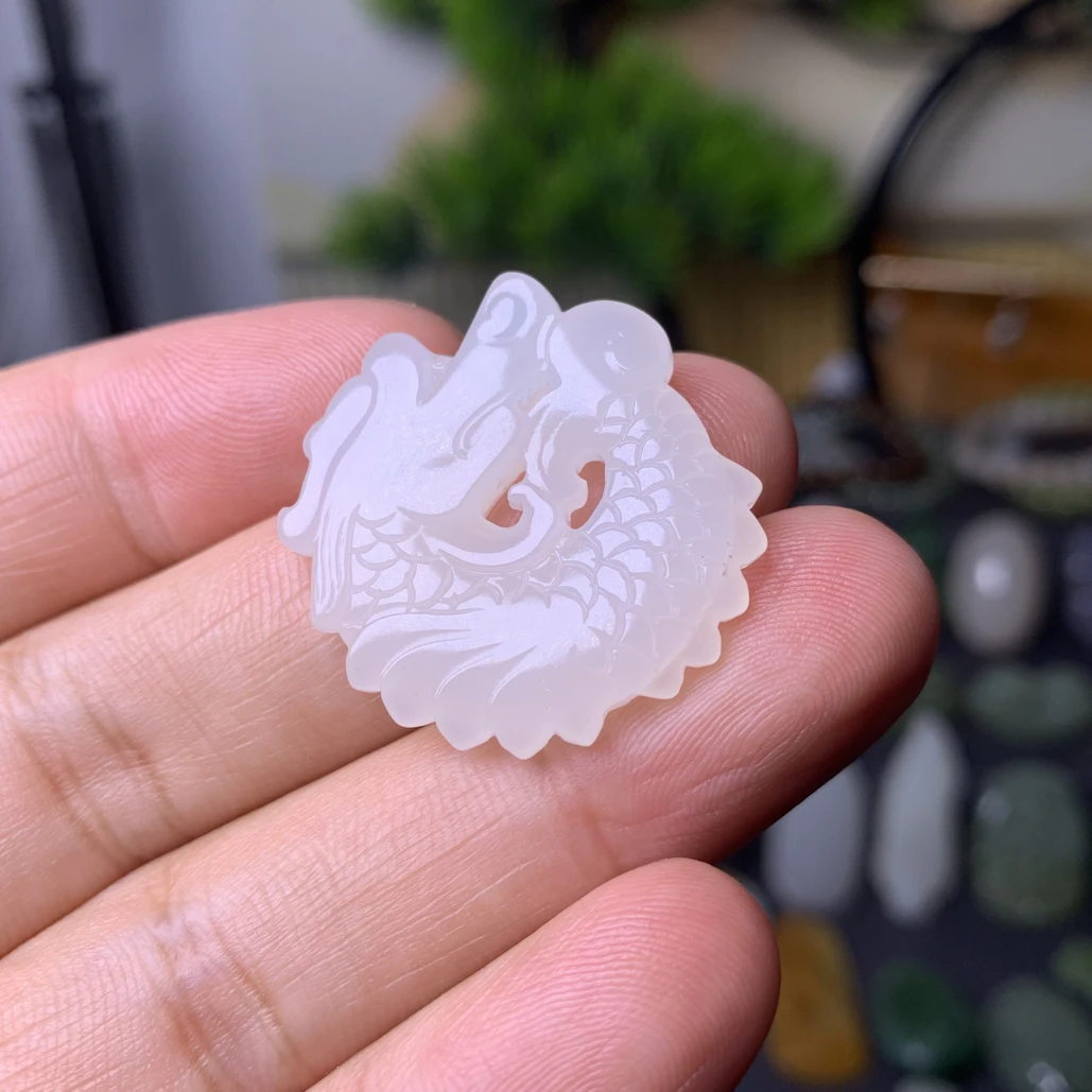 鱼化龙吊坠 泉哥同款 双面不同款青海高冰白30mm复古手工精雕玉佩