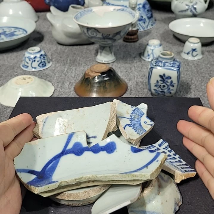 碗小*新，，，，，，，，，，，，，