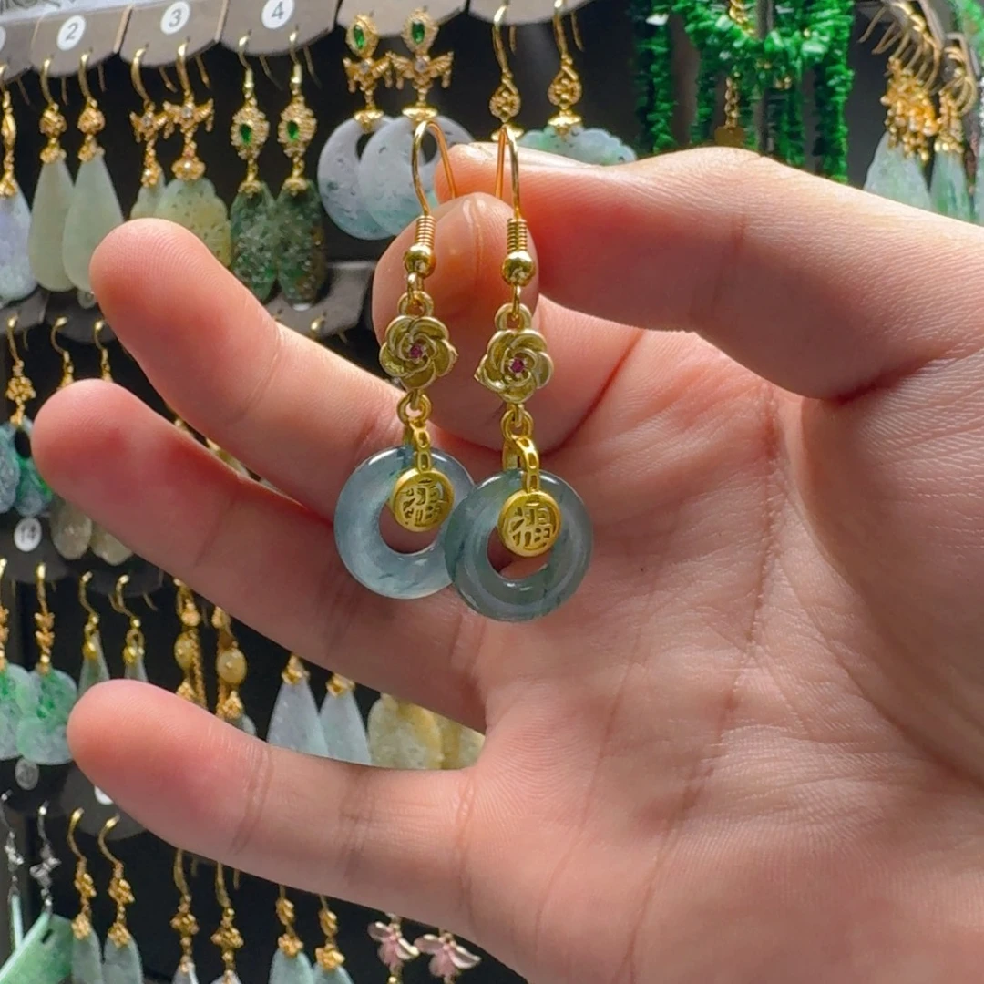 翡翠未镶嵌耳饰翡翠