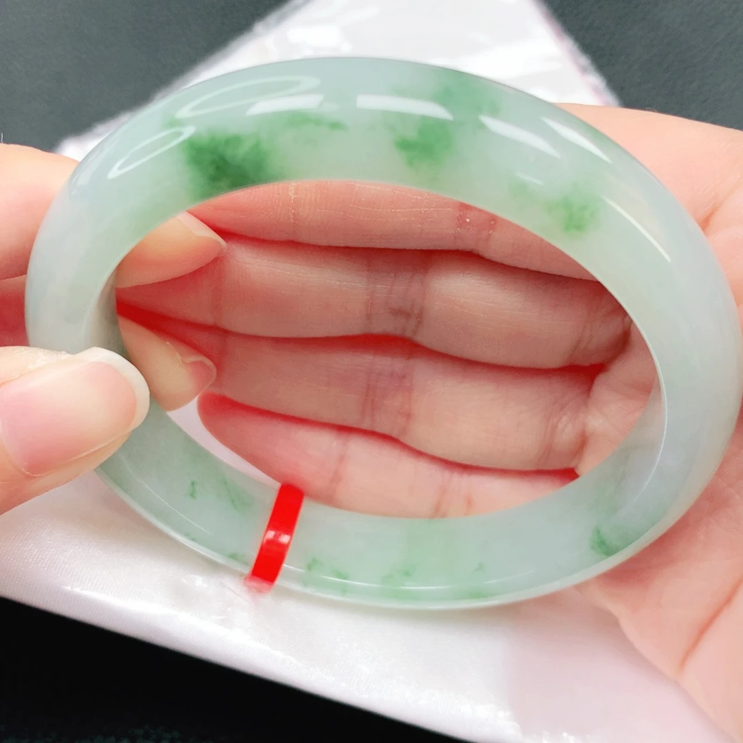 翡翠未镶嵌手镯61圈