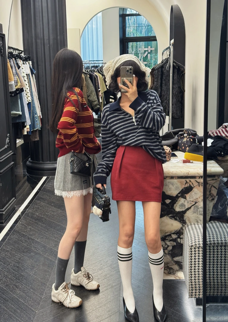【NANA】经典V领拉链时尚针织开衫