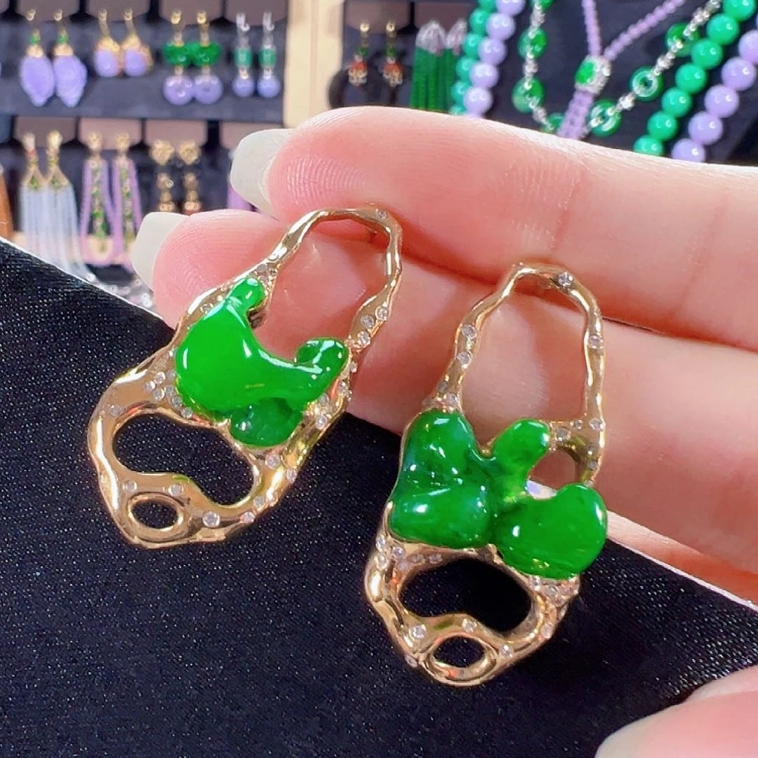 翡翠18K金镶嵌耳饰签收后24小时鉴赏期