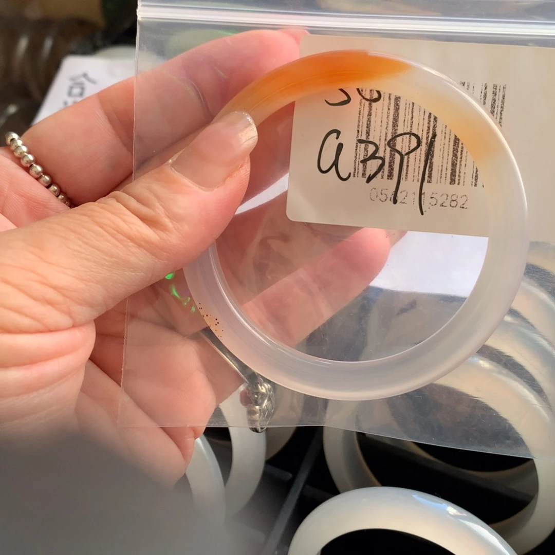 手镯玛瑙/玉髓未镶嵌58