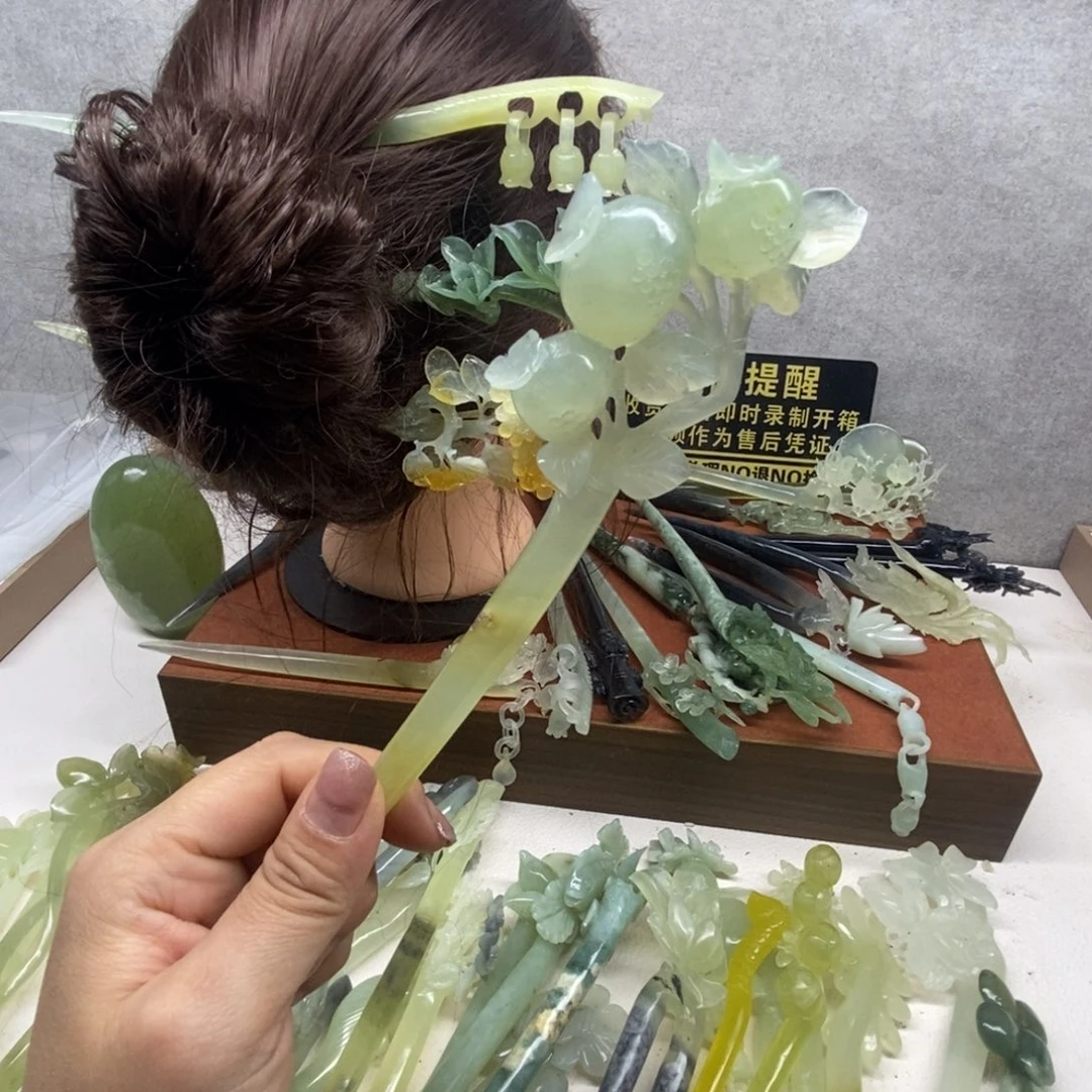 蛇纹石玉未镶嵌发饰