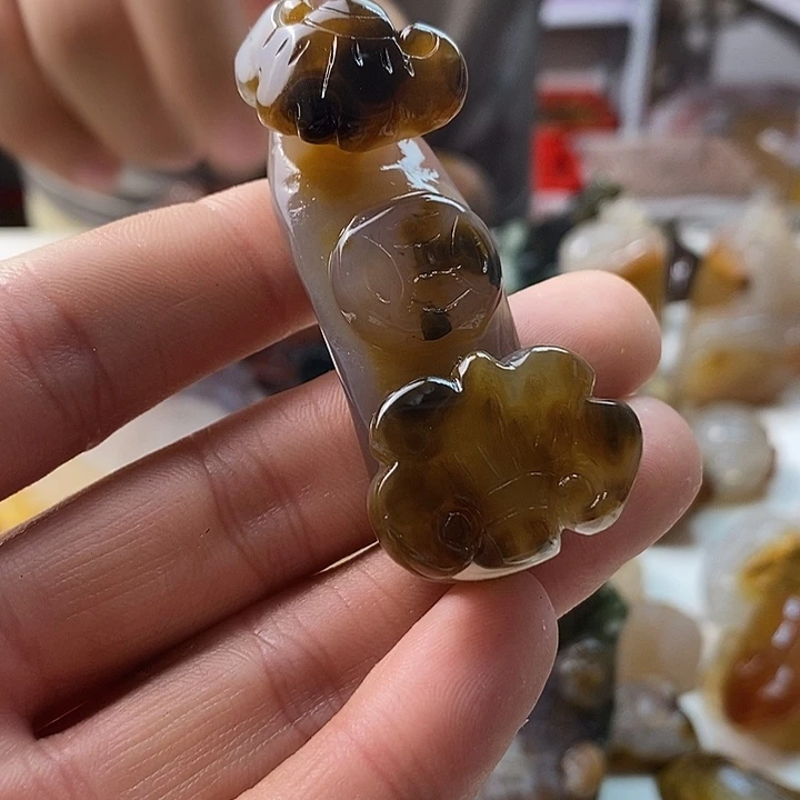 玛瑙/玉髓未镶嵌颈饰