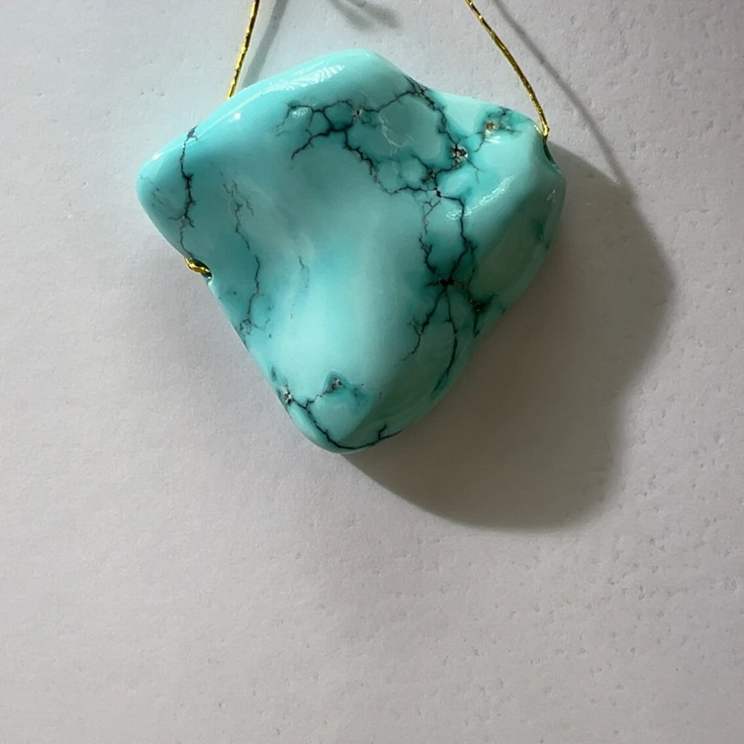 绿松石未镶嵌挂件