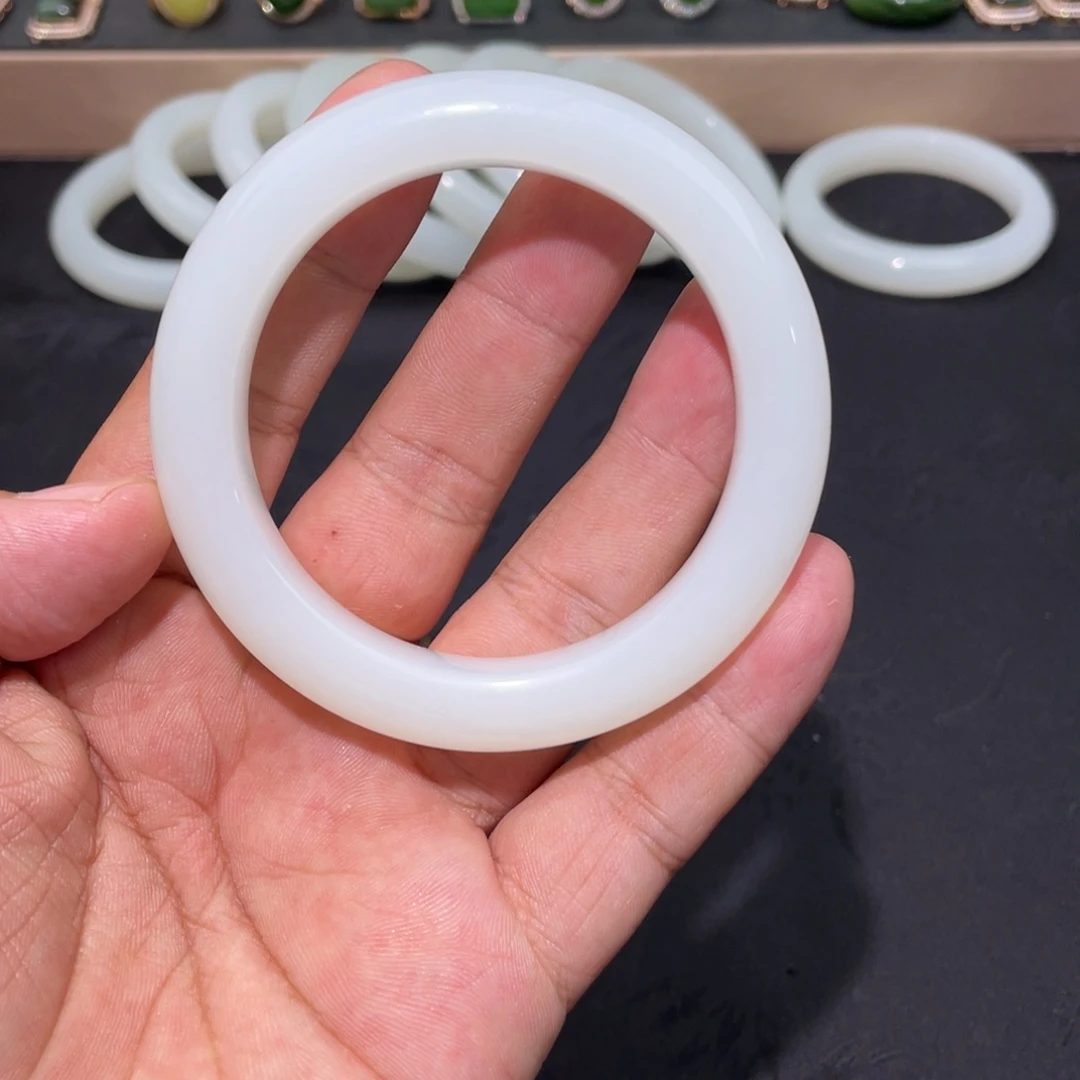 和田玉（白玉）未镶嵌颈饰