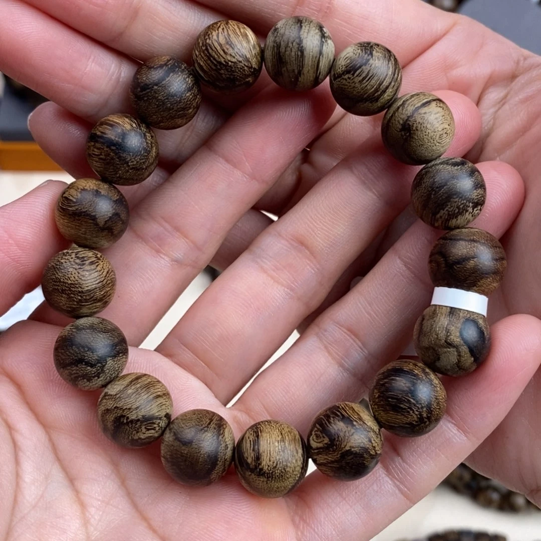 手串沉香M**G越南芽庄白棋瘤疤1.2