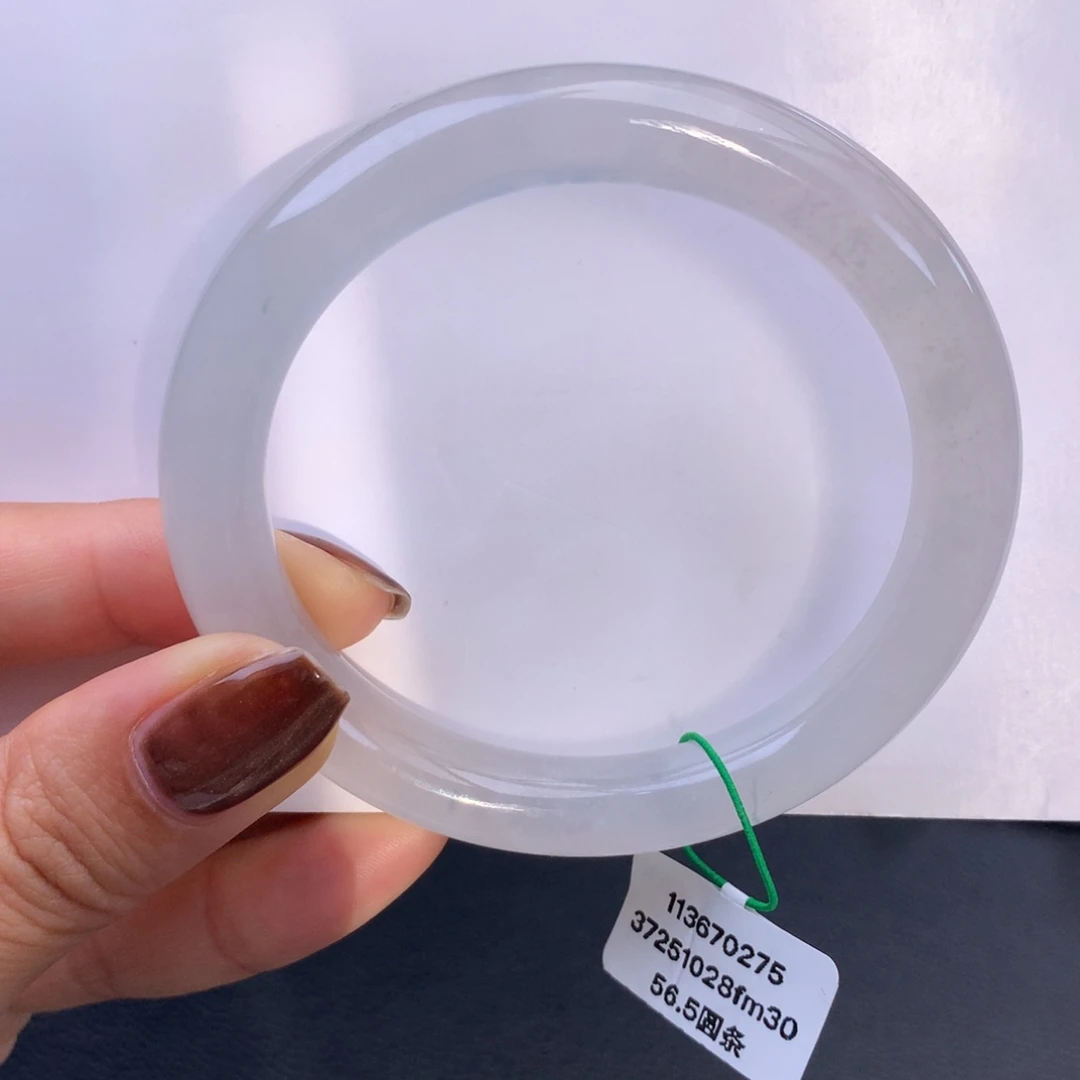 翡翠未镶嵌手镯白冰种水圆条手镯