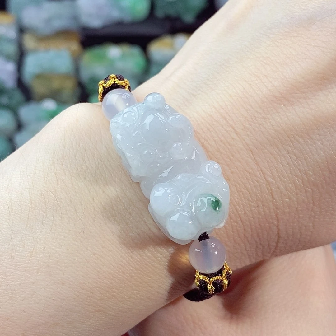 颈饰未镶嵌翡翠天然