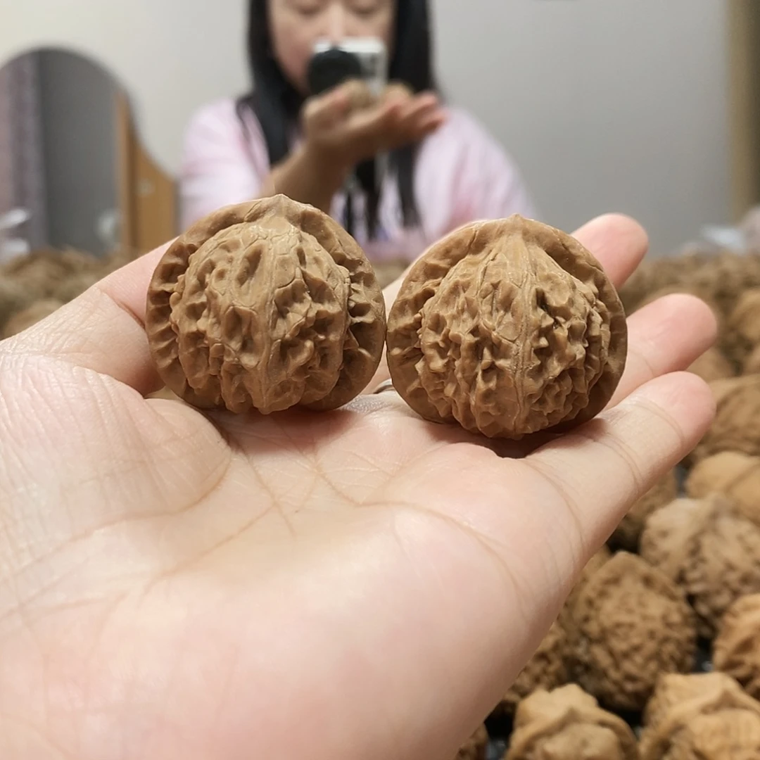 吊坠文玩核桃宫灯35返油了